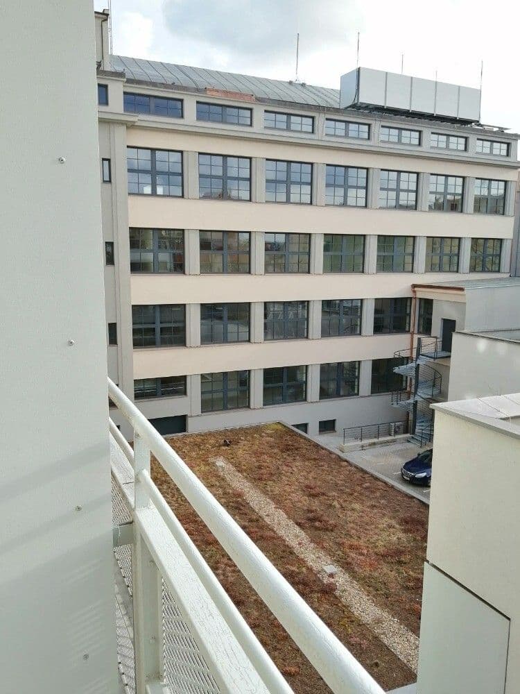 Pronájem bytu 1+kk 28 m², U Svobodárny, Praha, Praha Pronájem bytu 1+kk 28 m², U Svobodárny, Praha, Praha