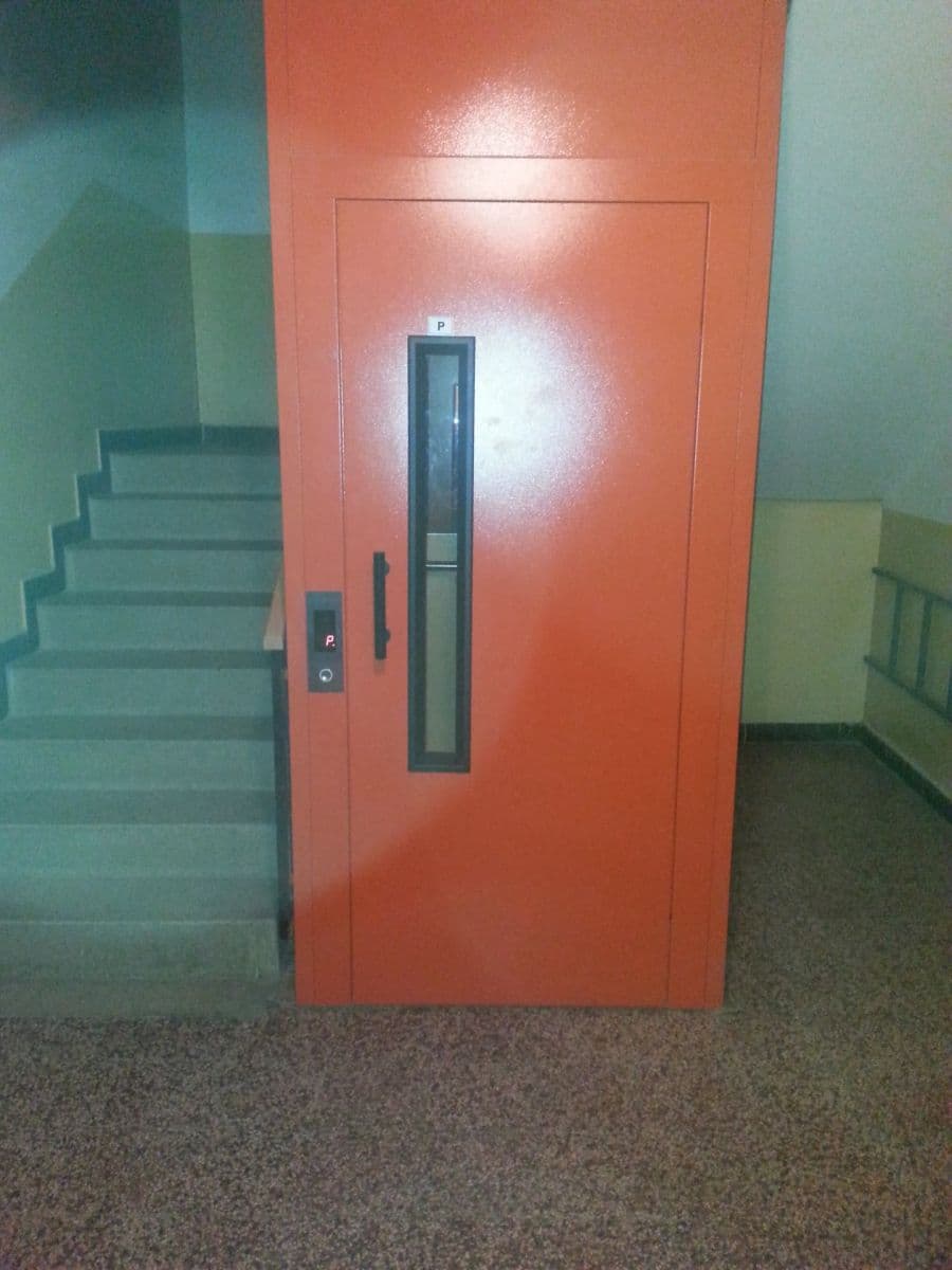 Pronájem bytu 2+1 56 m², Březinova, Jihlava, Kraj Vysočina Pronájem bytu 2+1 56 m², Březinova, Jihlava, Kraj Vysočina