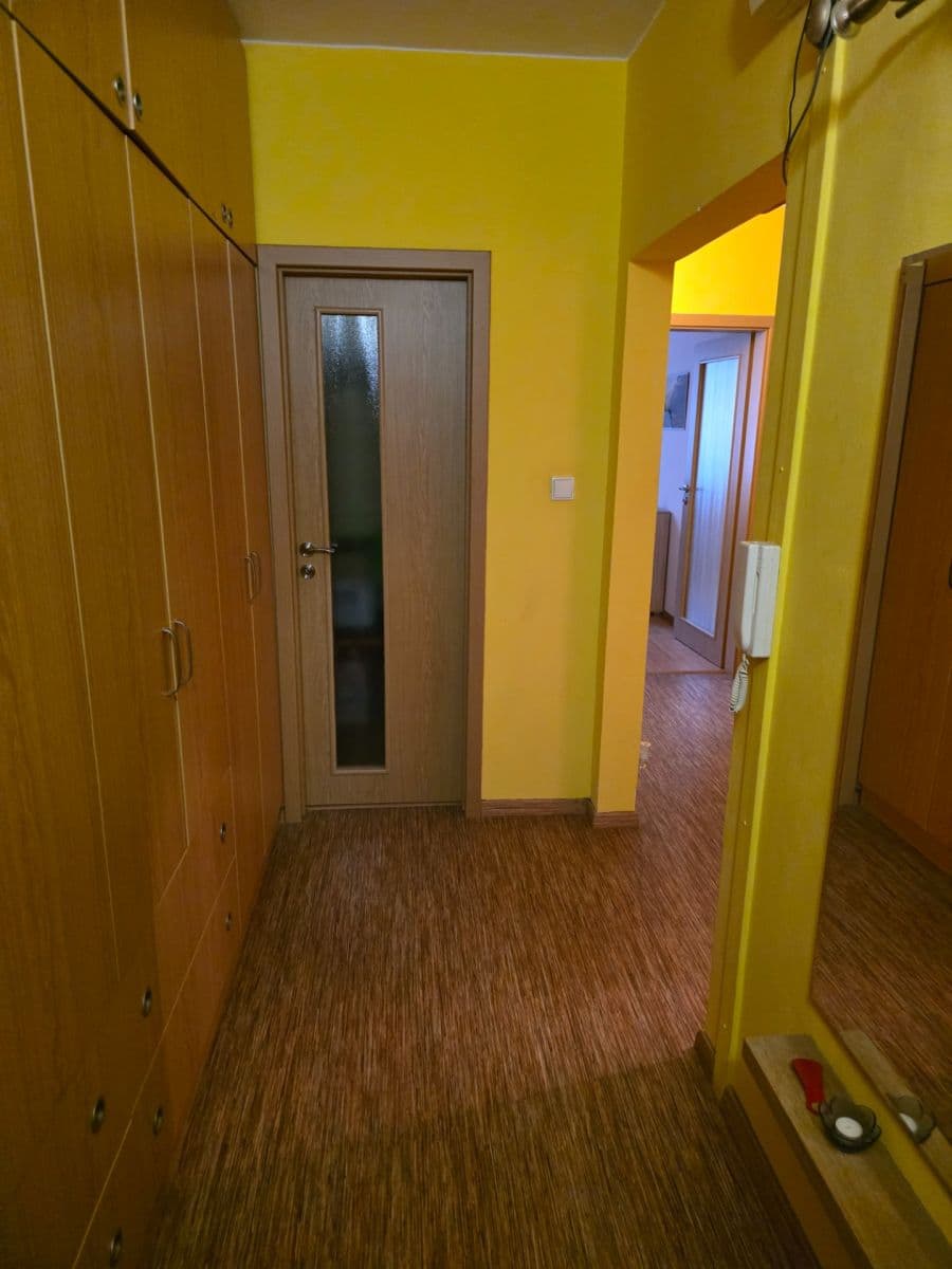 Pronájem bytu 2+1 56 m², Březinova, Jihlava, Kraj Vysočina Pronájem bytu 2+1 56 m², Březinova, Jihlava, Kraj Vysočina