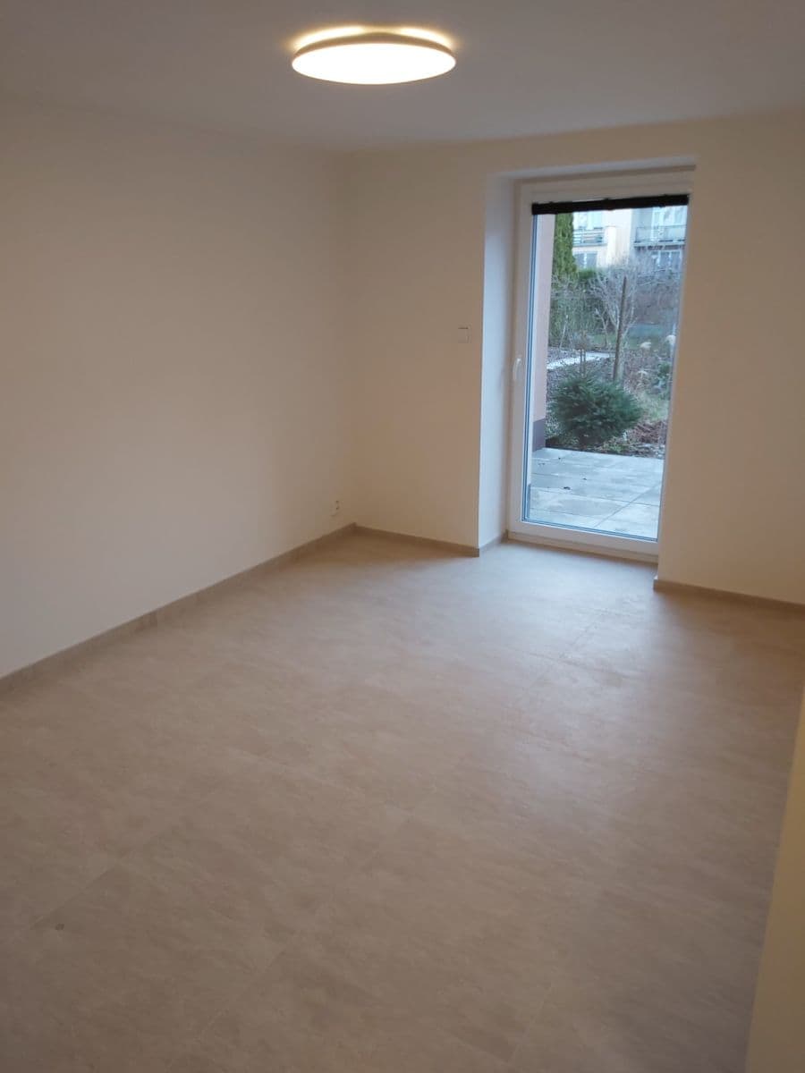 Pronájem bytu 2+kk 38 m², Vránova, Brno, Jihomoravský kraj Pronájem bytu 2+kk 38 m², Vránova, Brno, Jihomoravský kraj