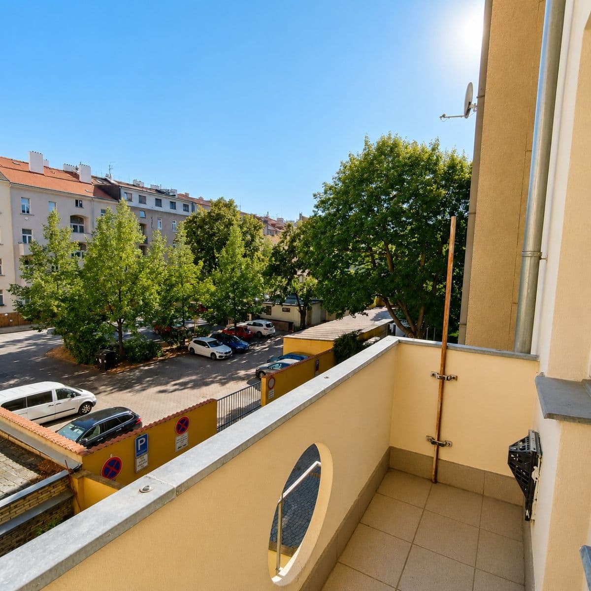 Pronájem bytu 2+kk 45 m², Bulharská, Praha, Praha Pronájem bytu 2+kk 45 m², Bulharská, Praha, Praha