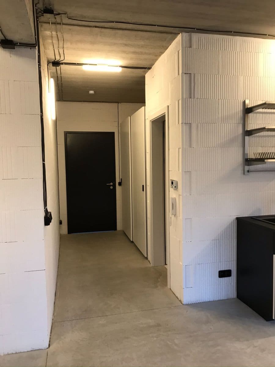 Pronájem bytu 1+kk 37 m², Na Pecích, Praha, Praha Pronájem bytu 1+kk 37 m², Na Pecích, Praha, Praha