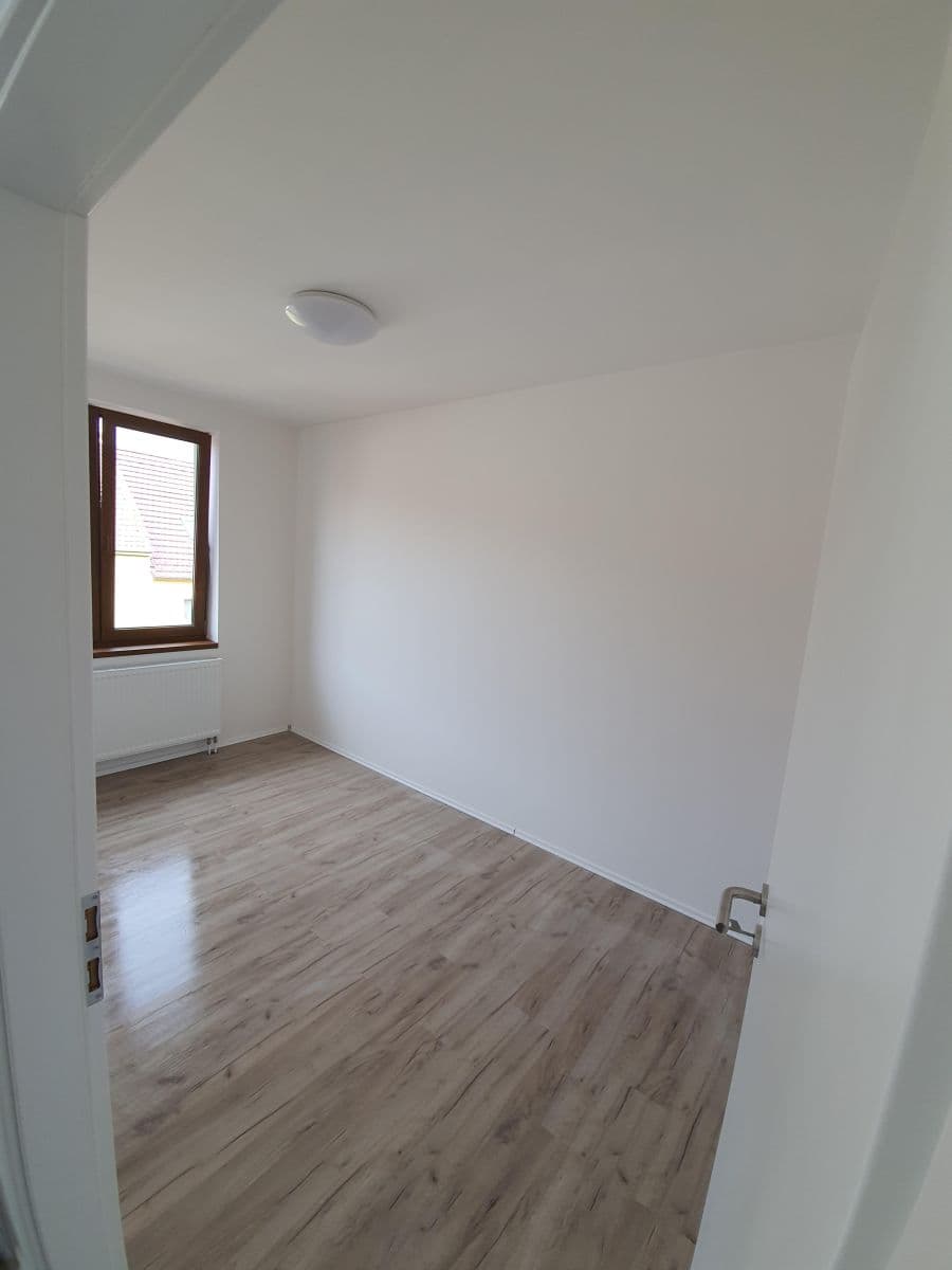 Pronájem bytu 2+kk 33 m², Boženy Němcové, Brno, Jihomoravský kraj Pronájem bytu 2+kk 33 m², Boženy Němcové, Brno, Jihomoravský kraj