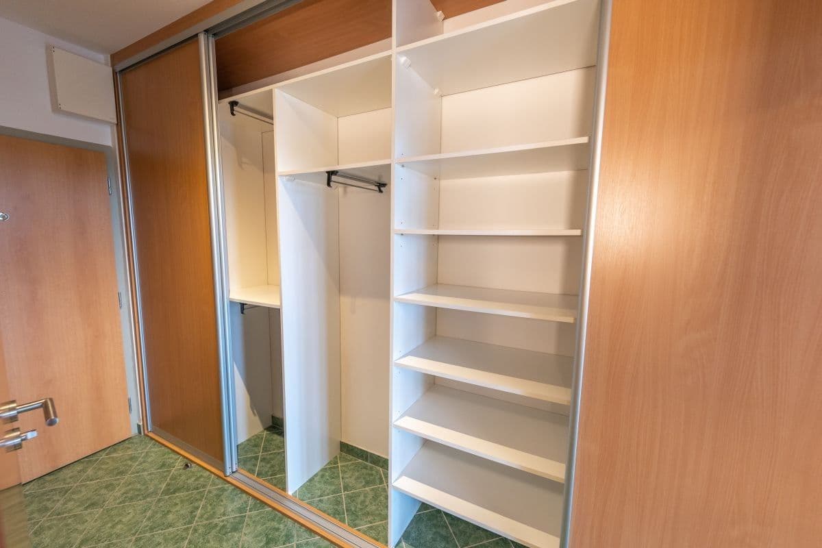 Pronájem bytu 1+kk 37 m², Přeučilova, Praha, Praha Pronájem bytu 1+kk 37 m², Přeučilova, Praha, Praha