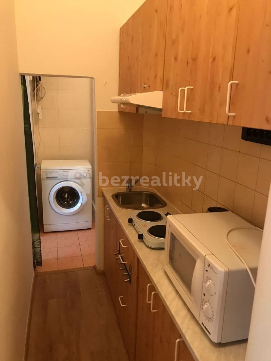 Pronájem bytu 1+1 48 m², Lopatecká, Praha, Praha Pronájem bytu 1+1 48 m², Lopatecká, Praha, Praha
