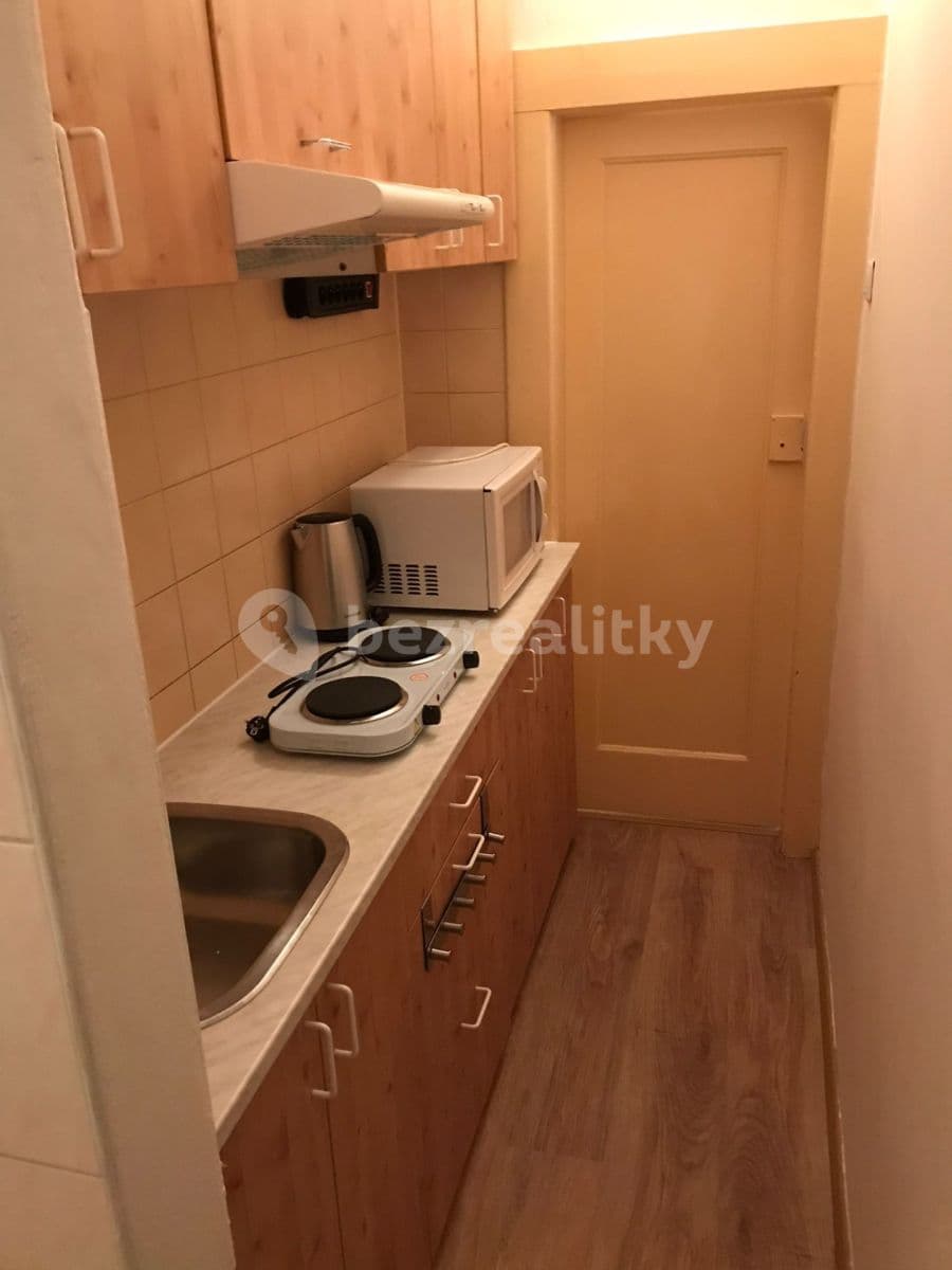 Pronájem bytu 1+1 48 m², Lopatecká, Praha, Praha Pronájem bytu 1+1 48 m², Lopatecká, Praha, Praha