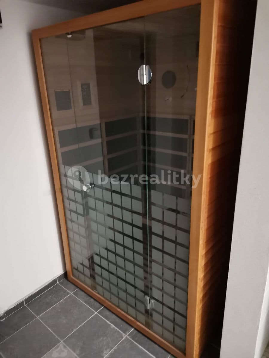 Pronájem bytu 1+kk 30 m², Slámova, Brno, Jihomoravský kraj Pronájem bytu 1+kk 30 m², Slámova, Brno, Jihomoravský kraj