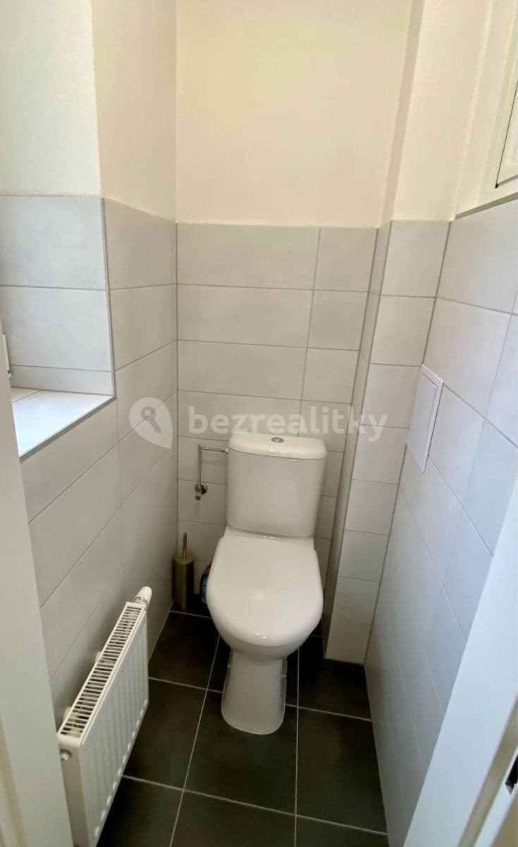 Pronájem bytu 2+1 70 m², Za Poštou, Olomouc, Olomoucký kraj Pronájem bytu 2+1 70 m², Za Poštou, Olomouc, Olomoucký kraj