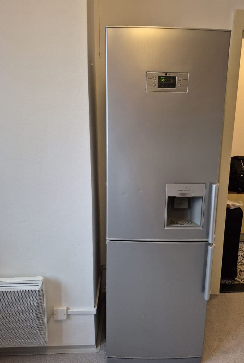 Pronájem bytu 1+1 51 m², Farní, Praha, Praha Pronájem bytu 1+1 51 m², Farní, Praha, Praha