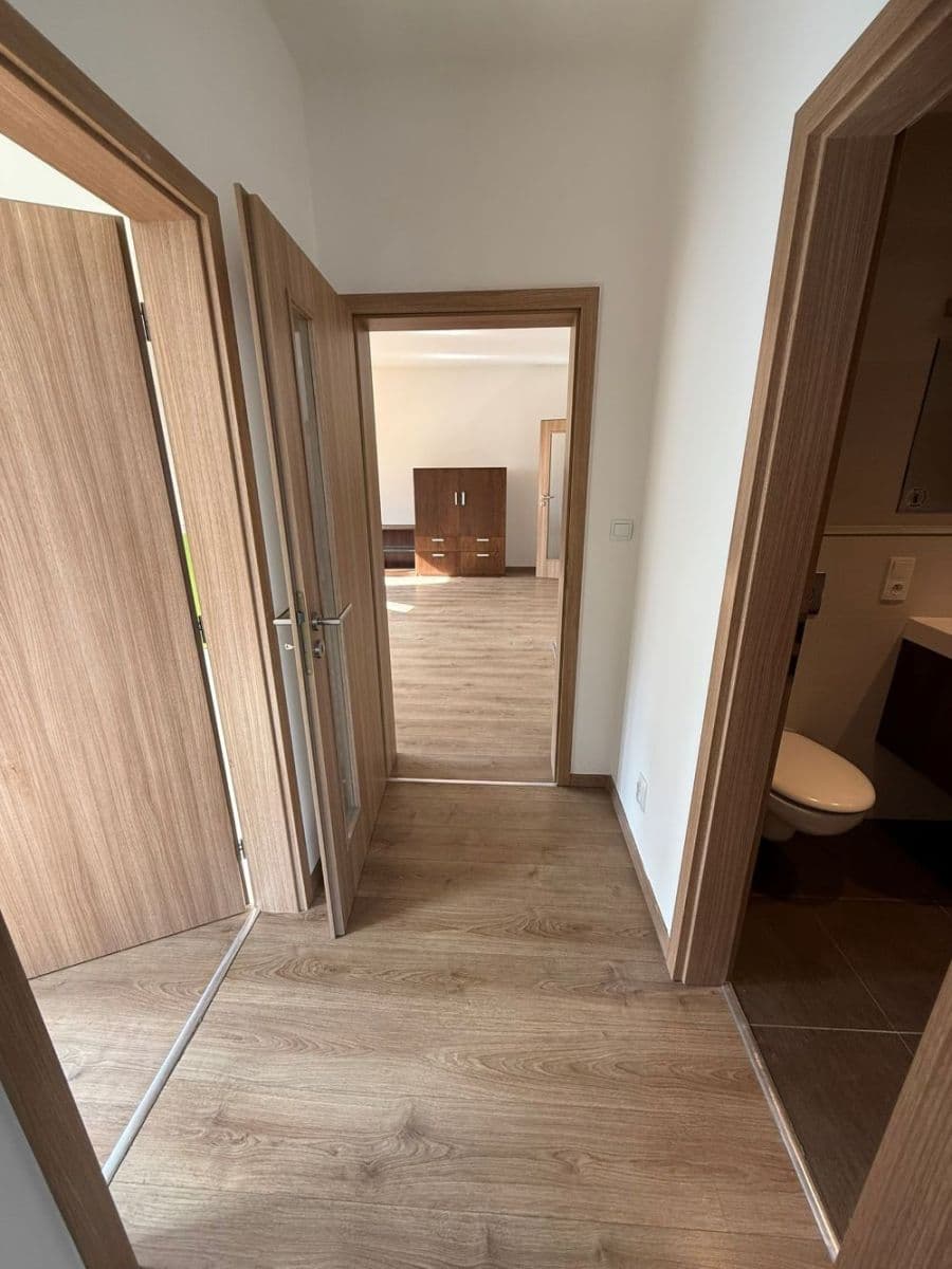 Pronájem bytu 3+kk 79 m², Bermanova, Praha, Praha Pronájem bytu 3+kk 79 m², Bermanova, Praha, Praha