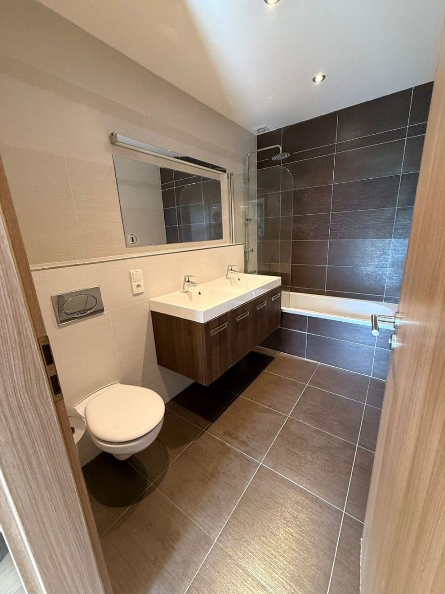 Pronájem bytu 3+kk 79 m², Bermanova, Praha, Praha Pronájem bytu 3+kk 79 m², Bermanova, Praha, Praha