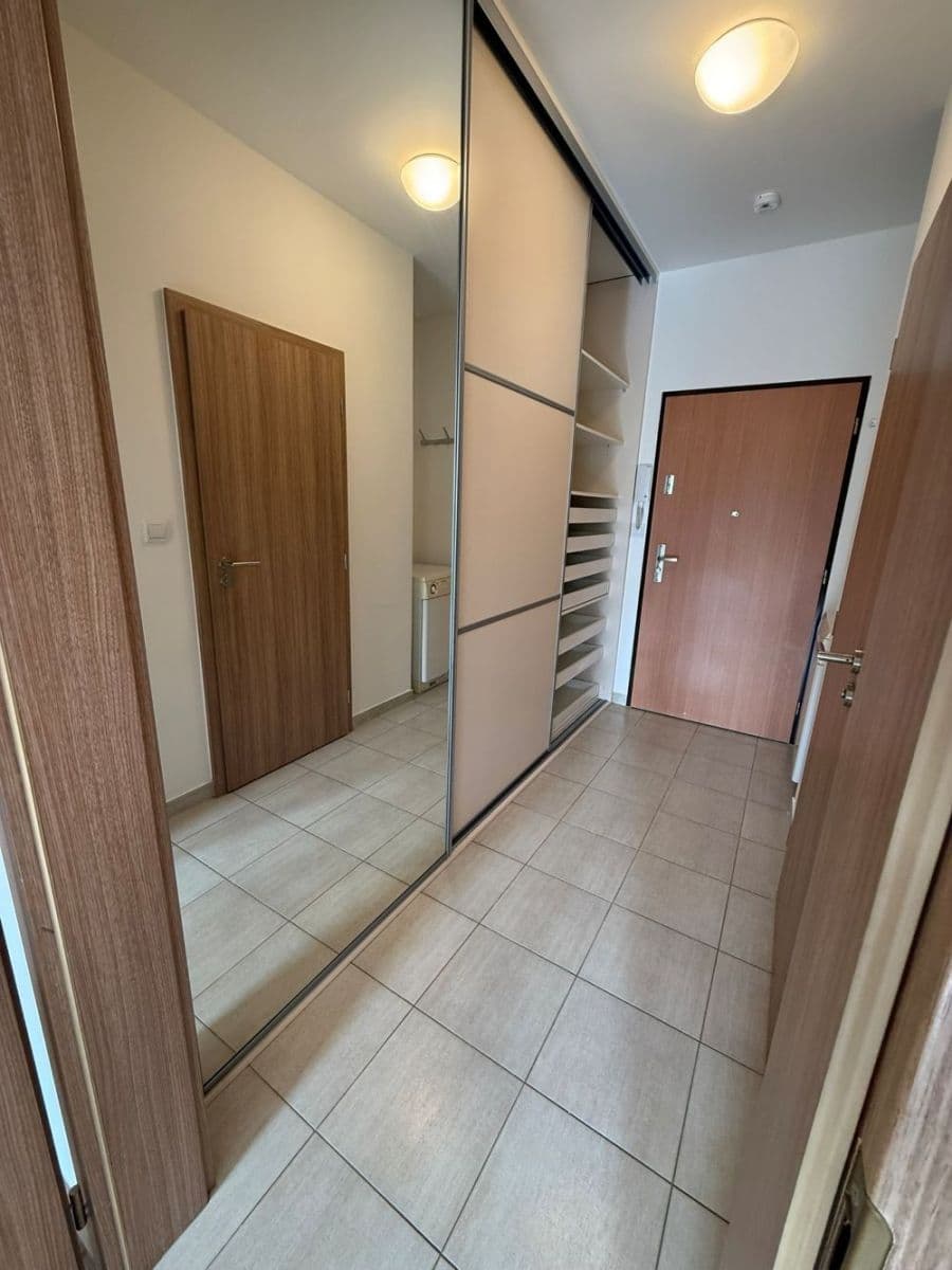 Pronájem bytu 3+kk 79 m², Bermanova, Praha, Praha Pronájem bytu 3+kk 79 m², Bermanova, Praha, Praha
