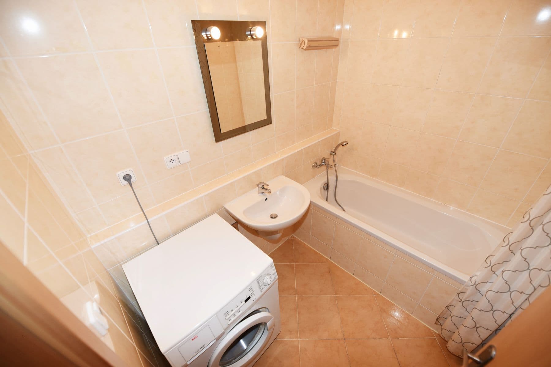 Pronájem bytu 3+kk 89 m², Za Valem, Praha, Praha Pronájem bytu 3+kk 89 m², Za Valem, Praha, Praha
