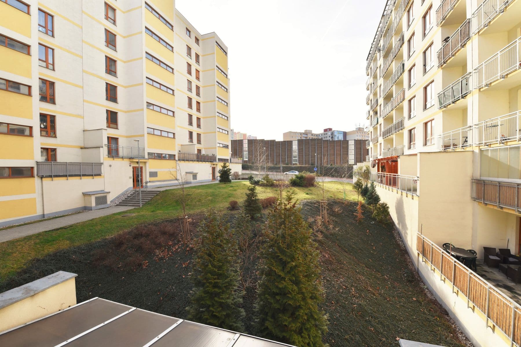 Pronájem bytu 3+kk 89 m², Za Valem, Praha, Praha Pronájem bytu 3+kk 89 m², Za Valem, Praha, Praha