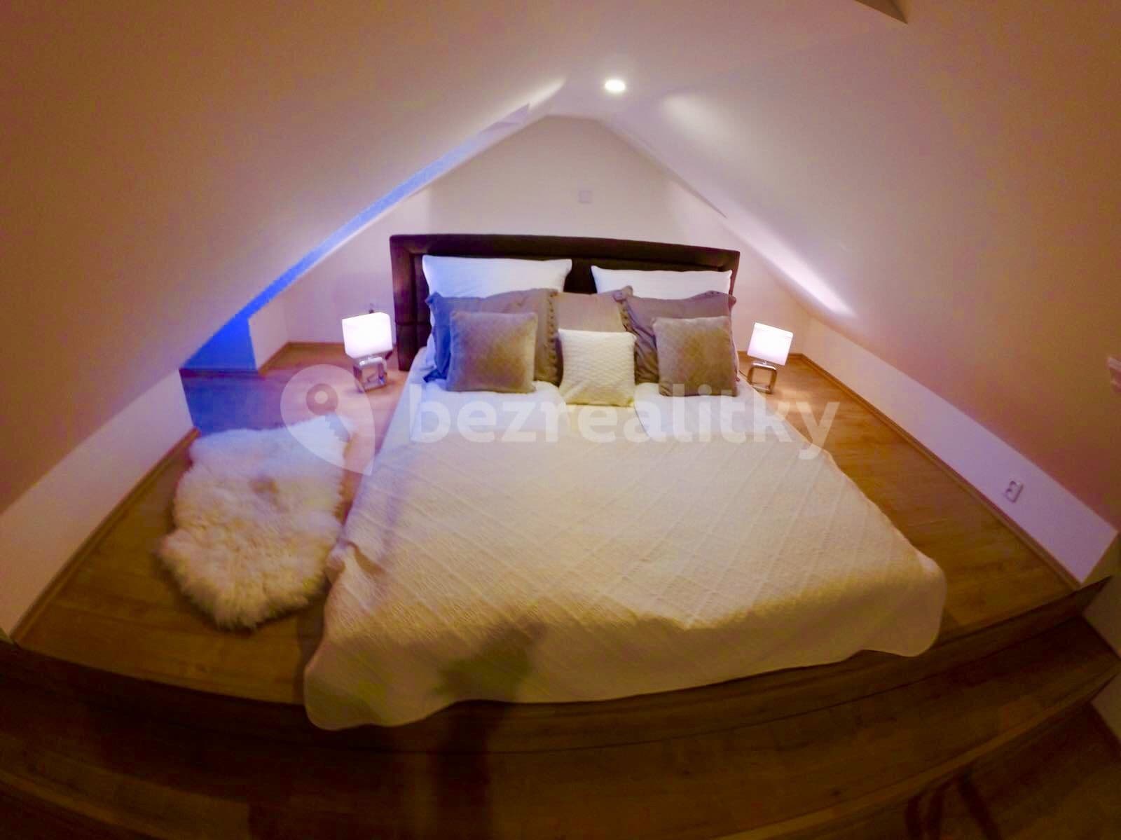 Pronájem bytu 2+kk 74 m², K Pitkovicům, Praha, Praha Pronájem bytu 2+kk 74 m², K Pitkovicům, Praha, Praha