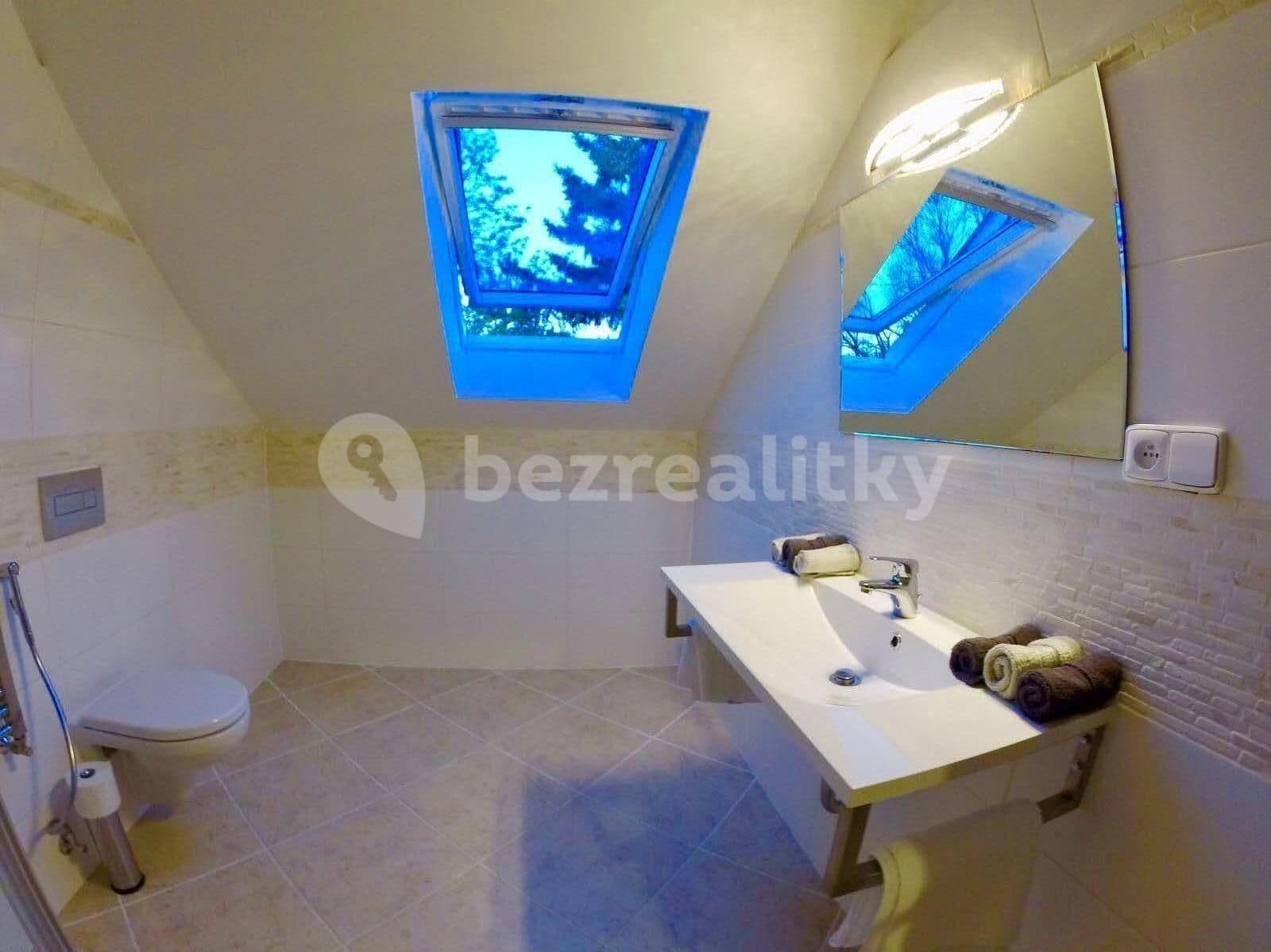 Pronájem bytu 2+kk 74 m², K Pitkovicům, Praha, Praha Pronájem bytu 2+kk 74 m², K Pitkovicům, Praha, Praha