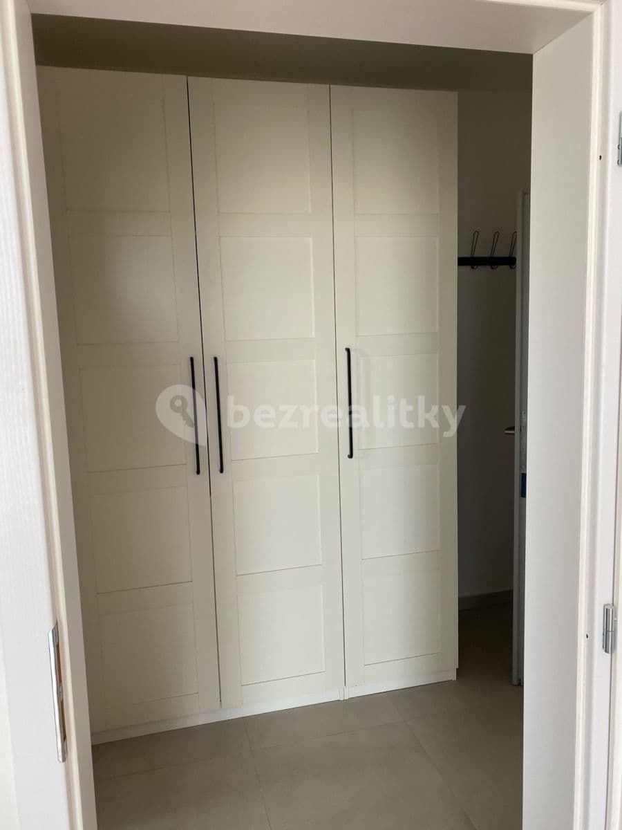 Pronájem bytu 1+kk 31 m², Na Výsluní, Lipník nad Bečvou, Olomoucký kraj Pronájem bytu 1+kk 31 m², Na Výsluní, Lipník nad Bečvou, Olomoucký kraj