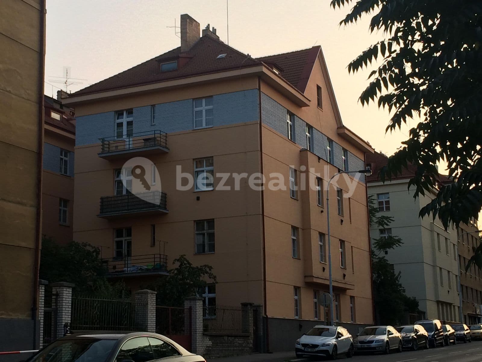 Pronájem bytu 2+kk 38 m², Lounských, Praha, Praha Pronájem bytu 2+kk 38 m², Lounských, Praha, Praha