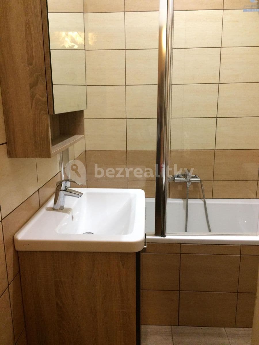 Pronájem bytu 2+kk 38 m², Lounských, Praha, Praha Pronájem bytu 2+kk 38 m², Lounských, Praha, Praha