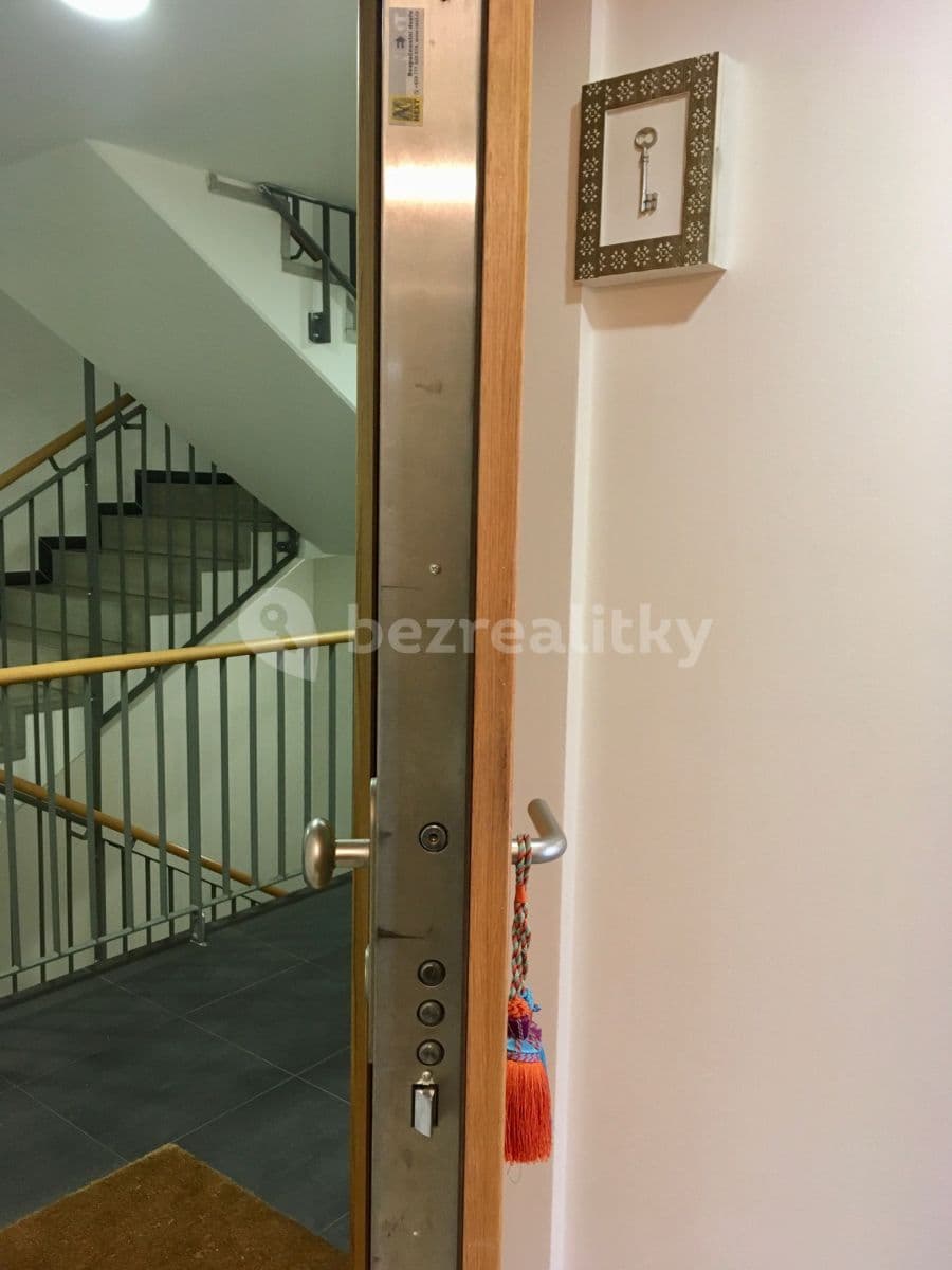 Pronájem bytu 2+kk 54 m², Linhartova, Praha, Praha Pronájem bytu 2+kk 54 m², Linhartova, Praha, Praha