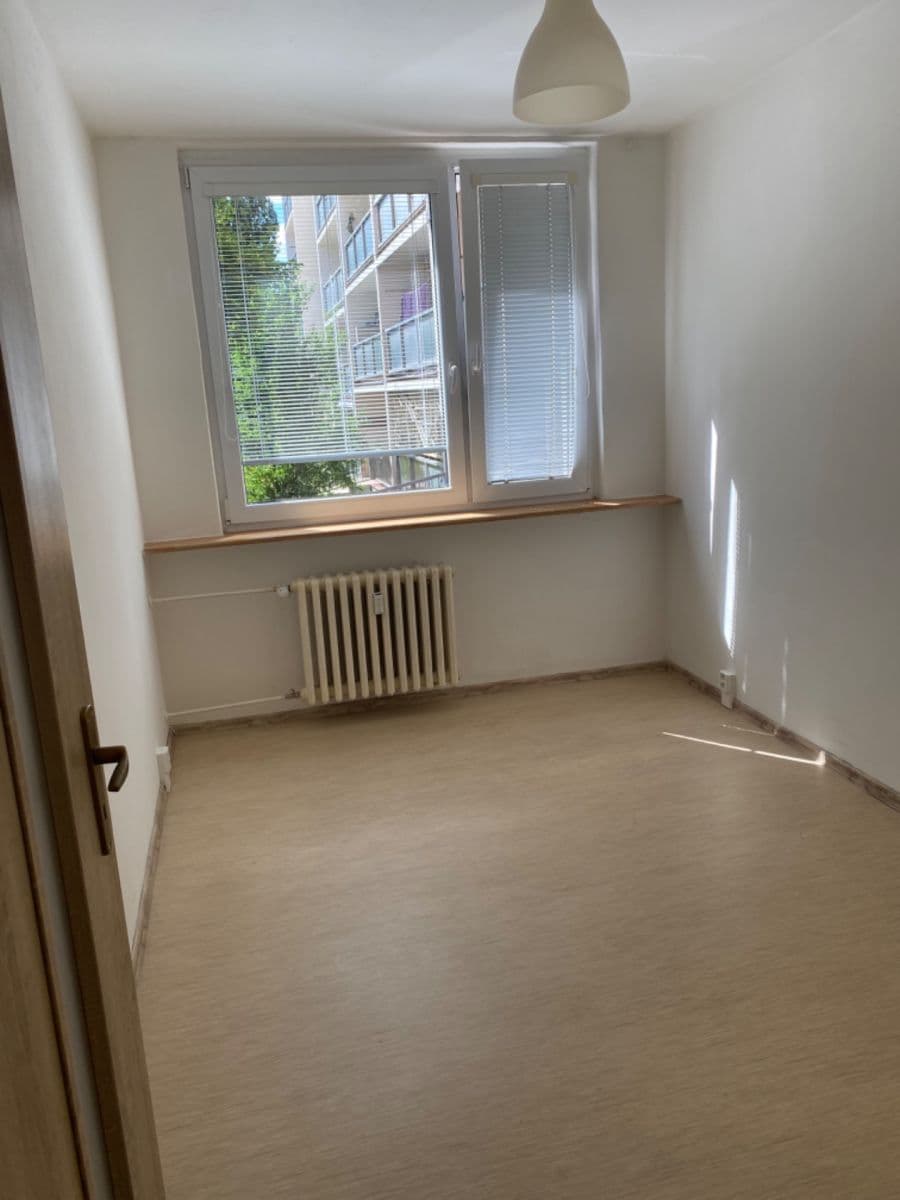 Pronájem bytu 3+1 72 m², Ostravská, Praha, Praha Pronájem bytu 3+1 72 m², Ostravská, Praha, Praha