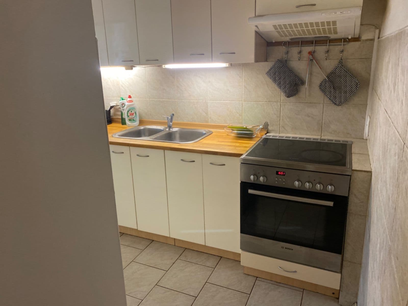 Pronájem bytu 3+1 72 m², Ostravská, Praha, Praha Pronájem bytu 3+1 72 m², Ostravská, Praha, Praha