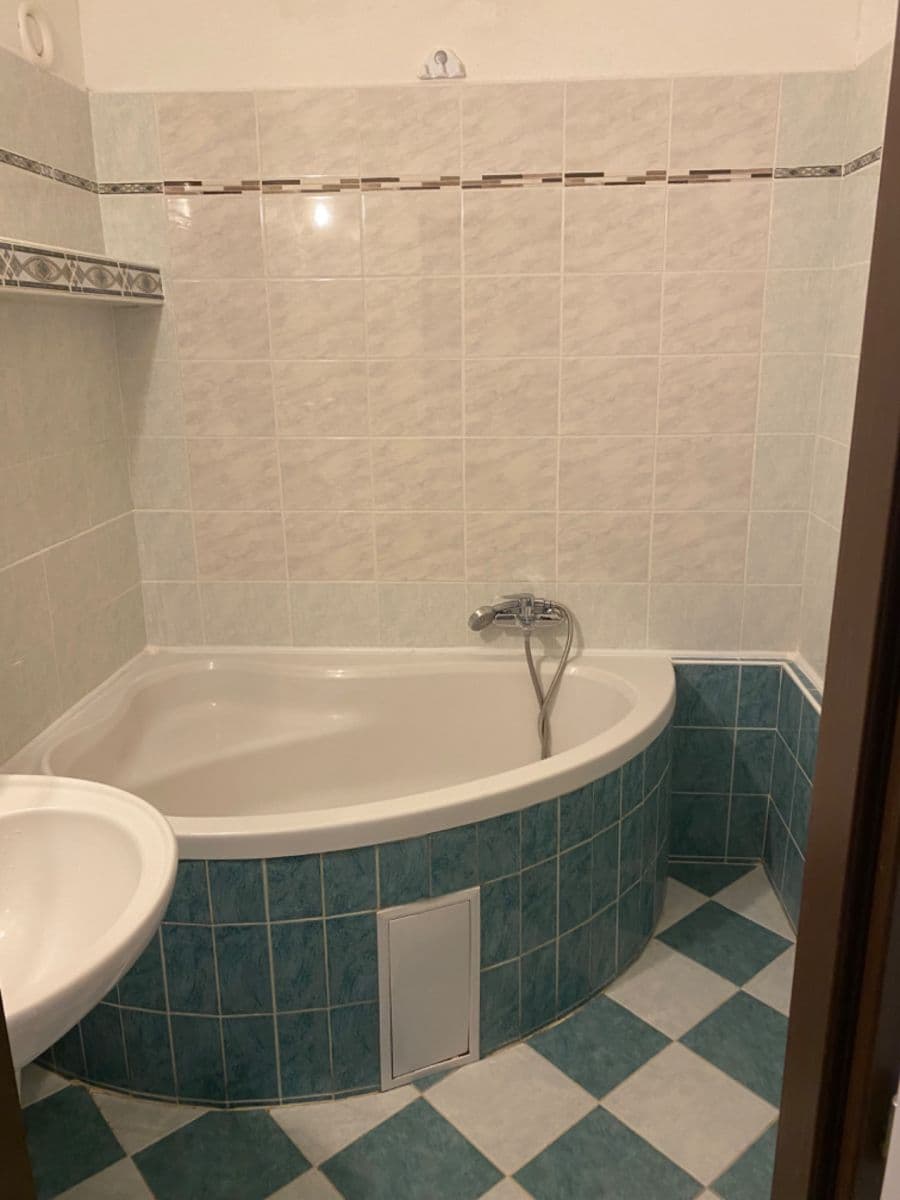 Pronájem bytu 3+1 72 m², Ostravská, Praha, Praha Pronájem bytu 3+1 72 m², Ostravská, Praha, Praha