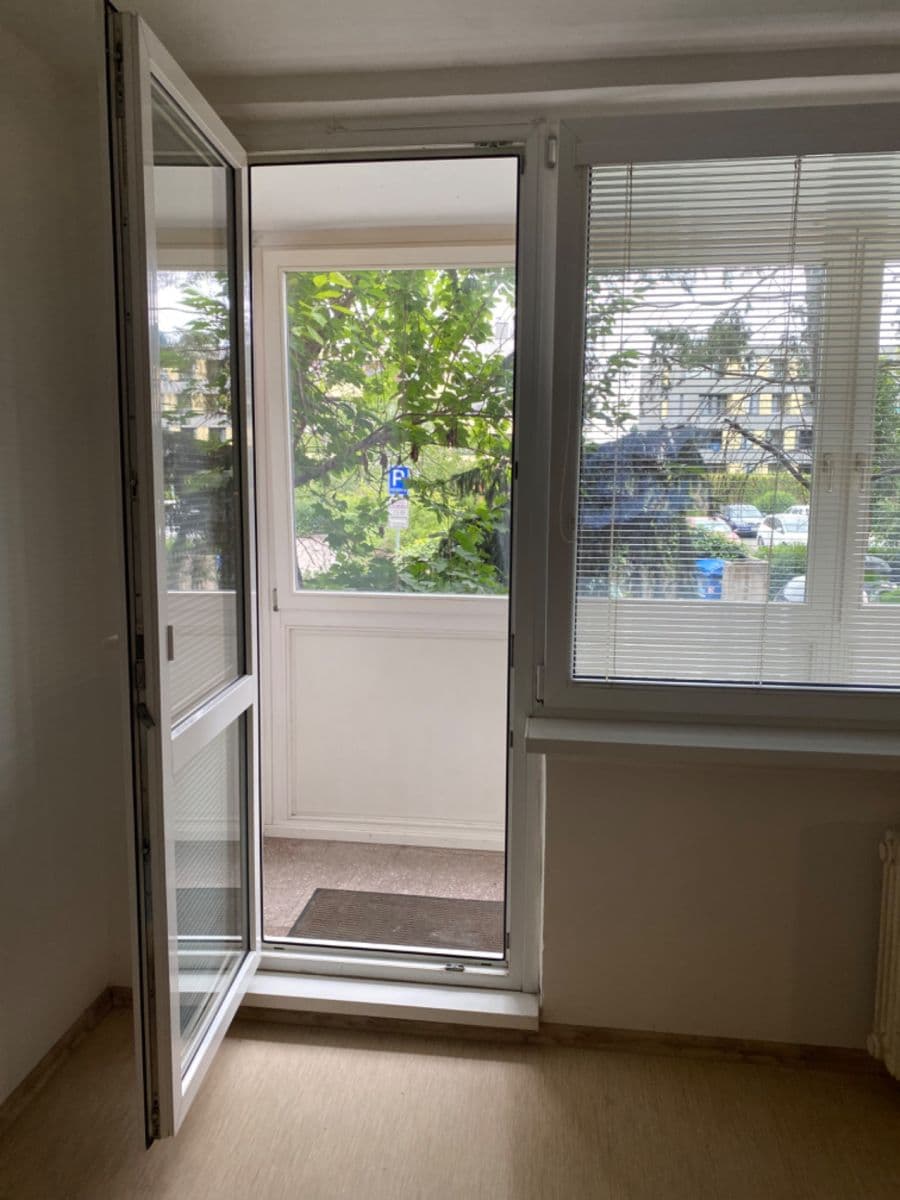 Pronájem bytu 3+1 72 m², Ostravská, Praha, Praha Pronájem bytu 3+1 72 m², Ostravská, Praha, Praha
