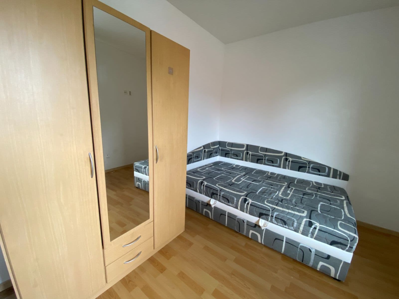 Pronájem bytu 1+kk 22 m², Mladoboleslavská, Praha, Praha Pronájem bytu 1+kk 22 m², Mladoboleslavská, Praha, Praha