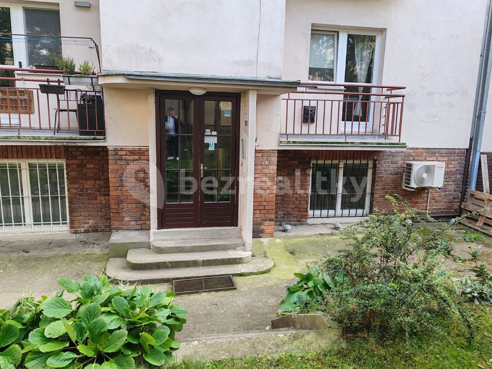 Pronájem bytu Garsoniéra 28 m², Na Dlouhém Lánu, Praha, Praha Pronájem bytu Garsoniéra 28 m², Na Dlouhém Lánu, Praha, Praha
