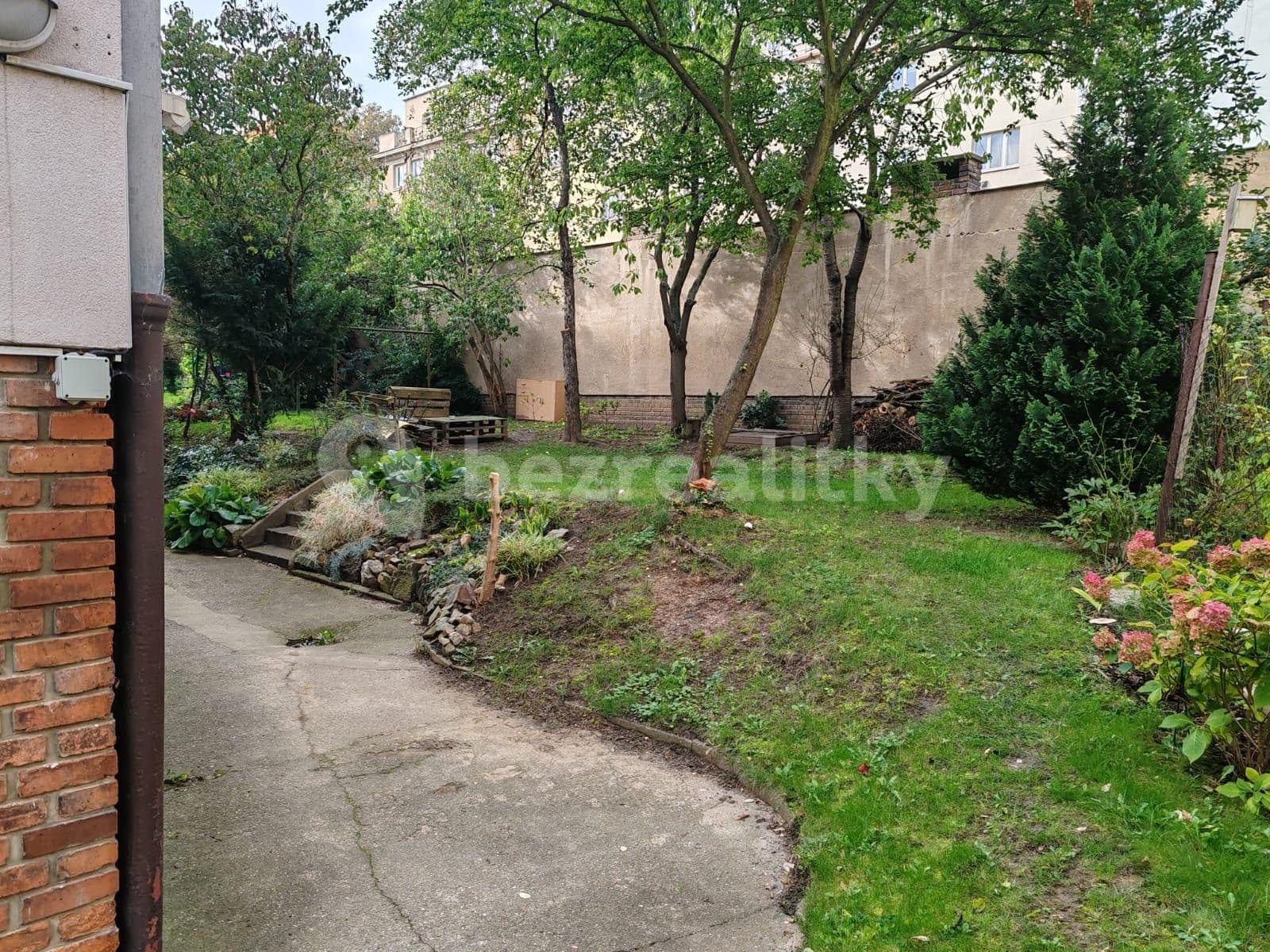 Pronájem bytu Garsoniéra 28 m², Na Dlouhém Lánu, Praha, Praha Pronájem bytu Garsoniéra 28 m², Na Dlouhém Lánu, Praha, Praha