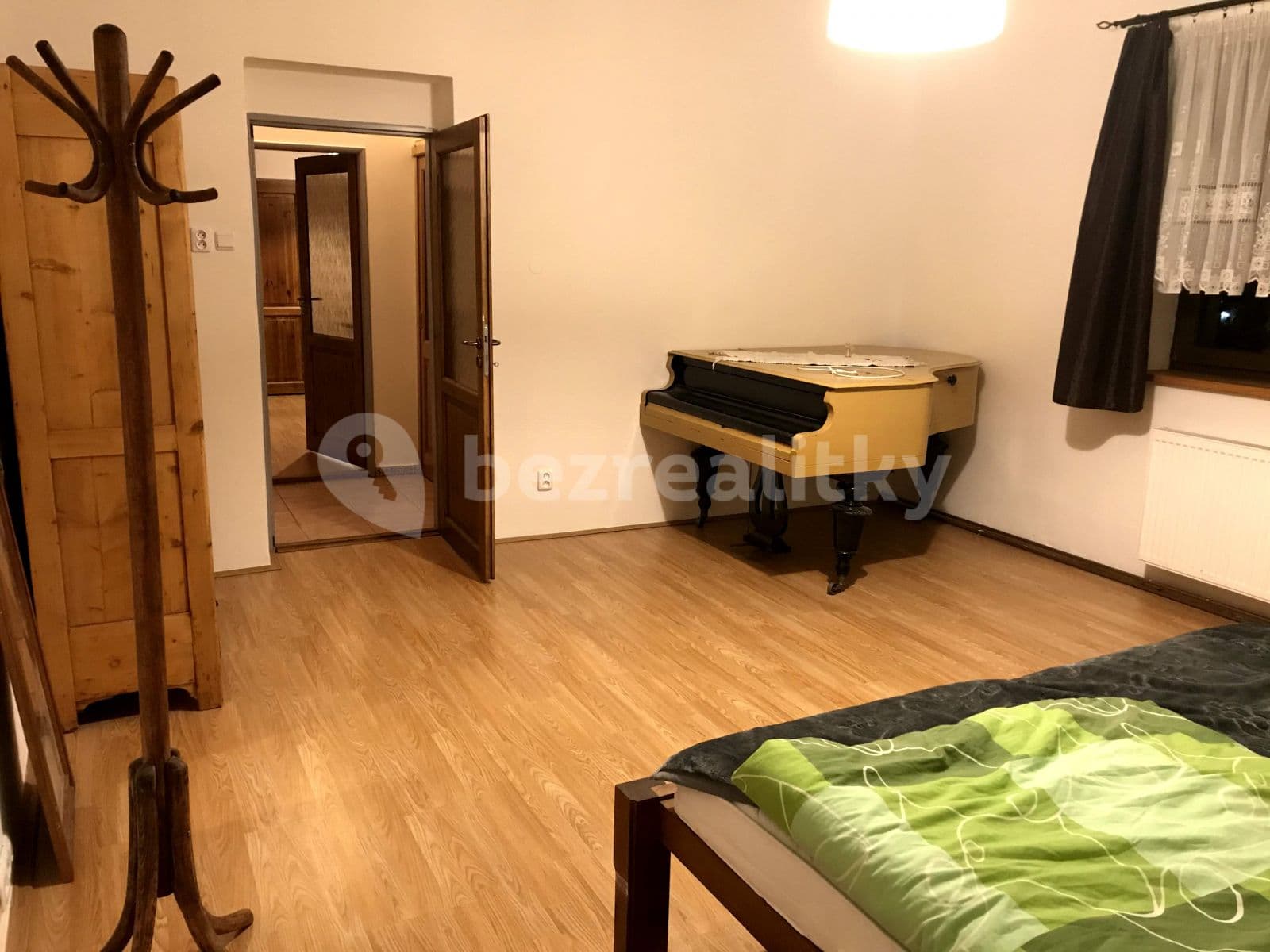 Pronájem bytu 2+1 80 m², Gellnerova, Mladá Boleslav, Středočeský kraj Pronájem bytu 2+1 80 m², Gellnerova, Mladá Boleslav, Středočeský kraj