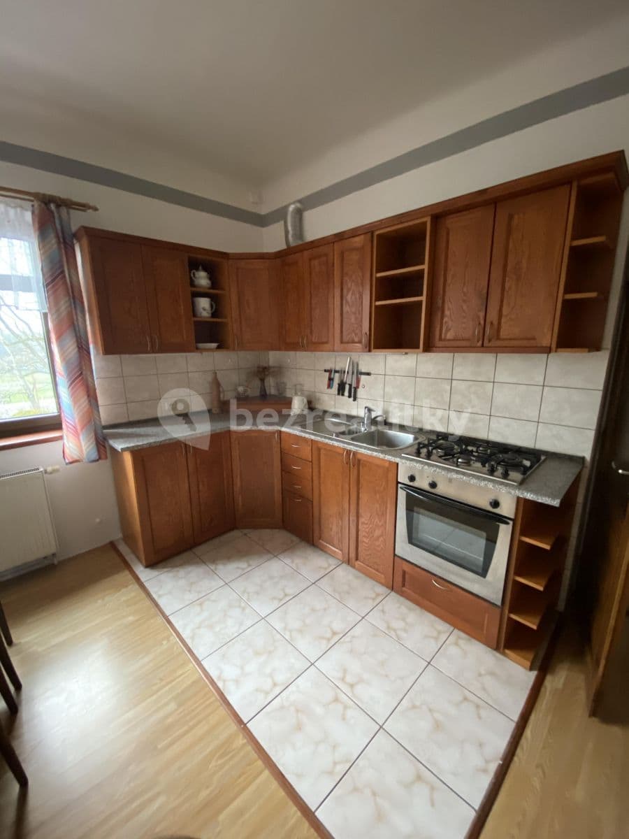 Pronájem bytu 2+1 80 m², Gellnerova, Mladá Boleslav, Středočeský kraj Pronájem bytu 2+1 80 m², Gellnerova, Mladá Boleslav, Středočeský kraj