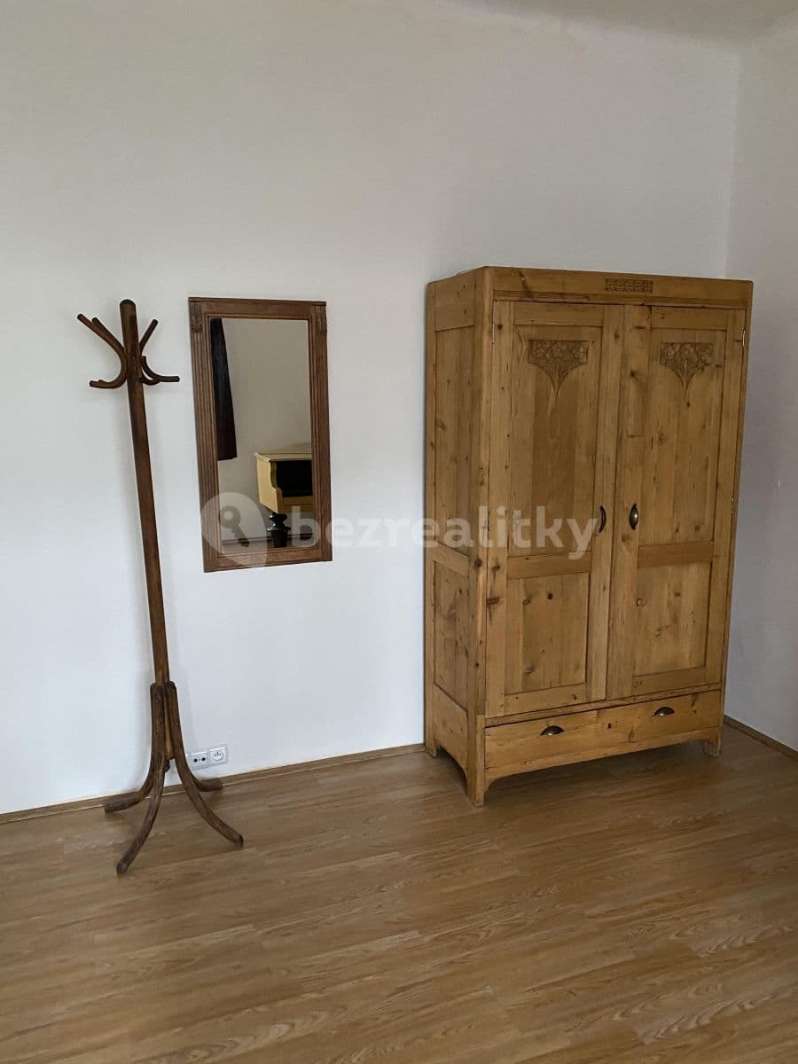 Pronájem bytu 2+1 80 m², Gellnerova, Mladá Boleslav, Středočeský kraj Pronájem bytu 2+1 80 m², Gellnerova, Mladá Boleslav, Středočeský kraj