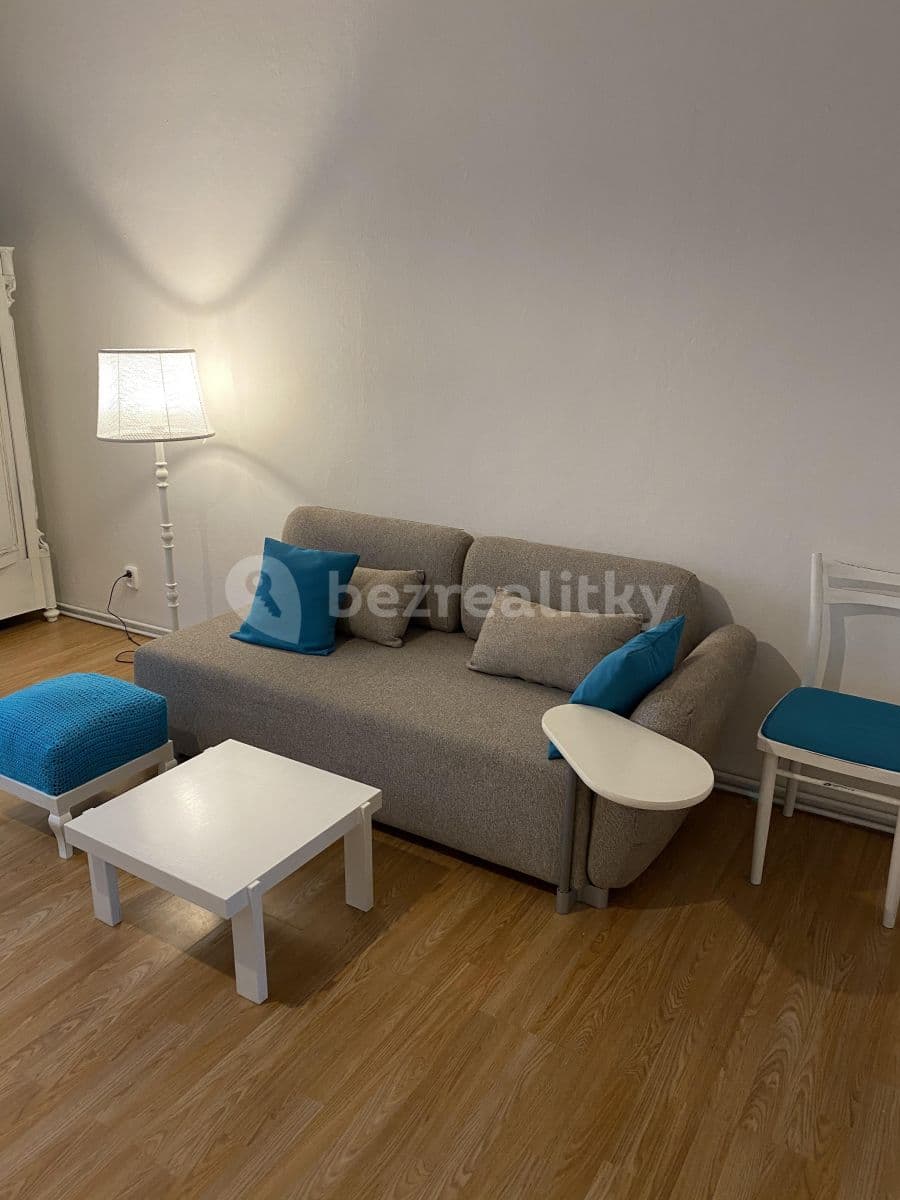 Pronájem bytu 2+1 80 m², Gellnerova, Mladá Boleslav, Středočeský kraj Pronájem bytu 2+1 80 m², Gellnerova, Mladá Boleslav, Středočeský kraj