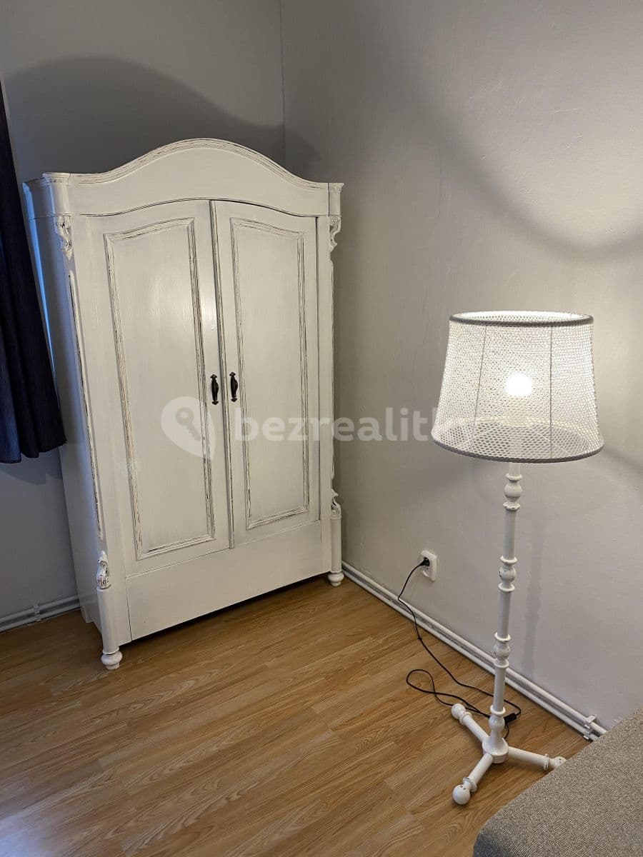 Pronájem bytu 2+1 80 m², Gellnerova, Mladá Boleslav, Středočeský kraj Pronájem bytu 2+1 80 m², Gellnerova, Mladá Boleslav, Středočeský kraj