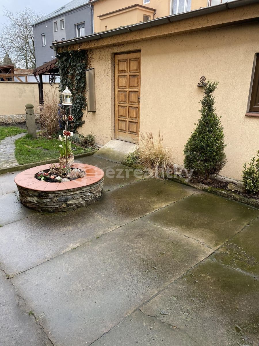 Pronájem bytu 2+1 80 m², Gellnerova, Mladá Boleslav, Středočeský kraj Pronájem bytu 2+1 80 m², Gellnerova, Mladá Boleslav, Středočeský kraj