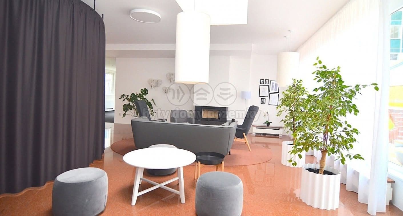 Pronájem bytu 1+kk 17 m², Peroutkova, Praha, Praha Pronájem bytu 1+kk 17 m², Peroutkova, Praha, Praha