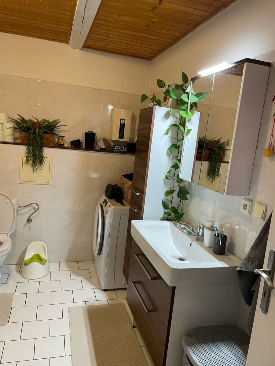 Pronájem bytu 2+kk 60 m², Skalecká, Mníšek pod Brdy, Středočeský kraj Pronájem bytu 2+kk 60 m², Skalecká, Mníšek pod Brdy, Středočeský kraj