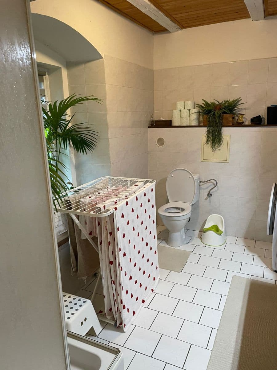 Pronájem bytu 2+kk 60 m², Skalecká, Mníšek pod Brdy, Středočeský kraj Pronájem bytu 2+kk 60 m², Skalecká, Mníšek pod Brdy, Středočeský kraj