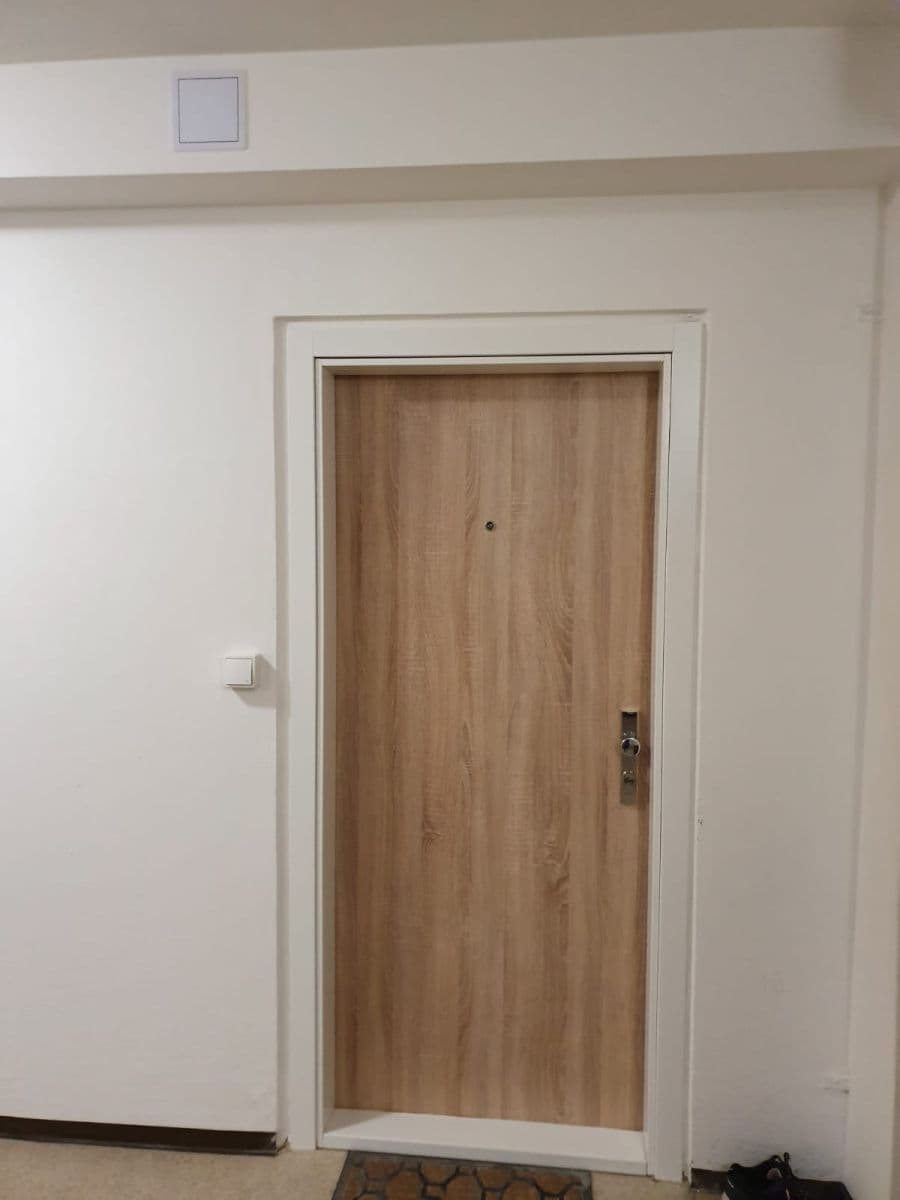 Pronájem bytu Garsoniéra 34 m², Ostravská, Praha, Praha Pronájem bytu Garsoniéra 34 m², Ostravská, Praha, Praha