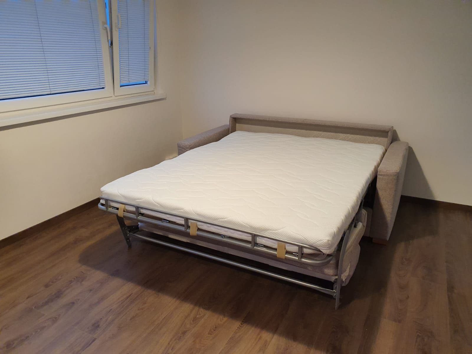 Pronájem bytu Garsoniéra 34 m², Ostravská, Praha, Praha Pronájem bytu Garsoniéra 34 m², Ostravská, Praha, Praha