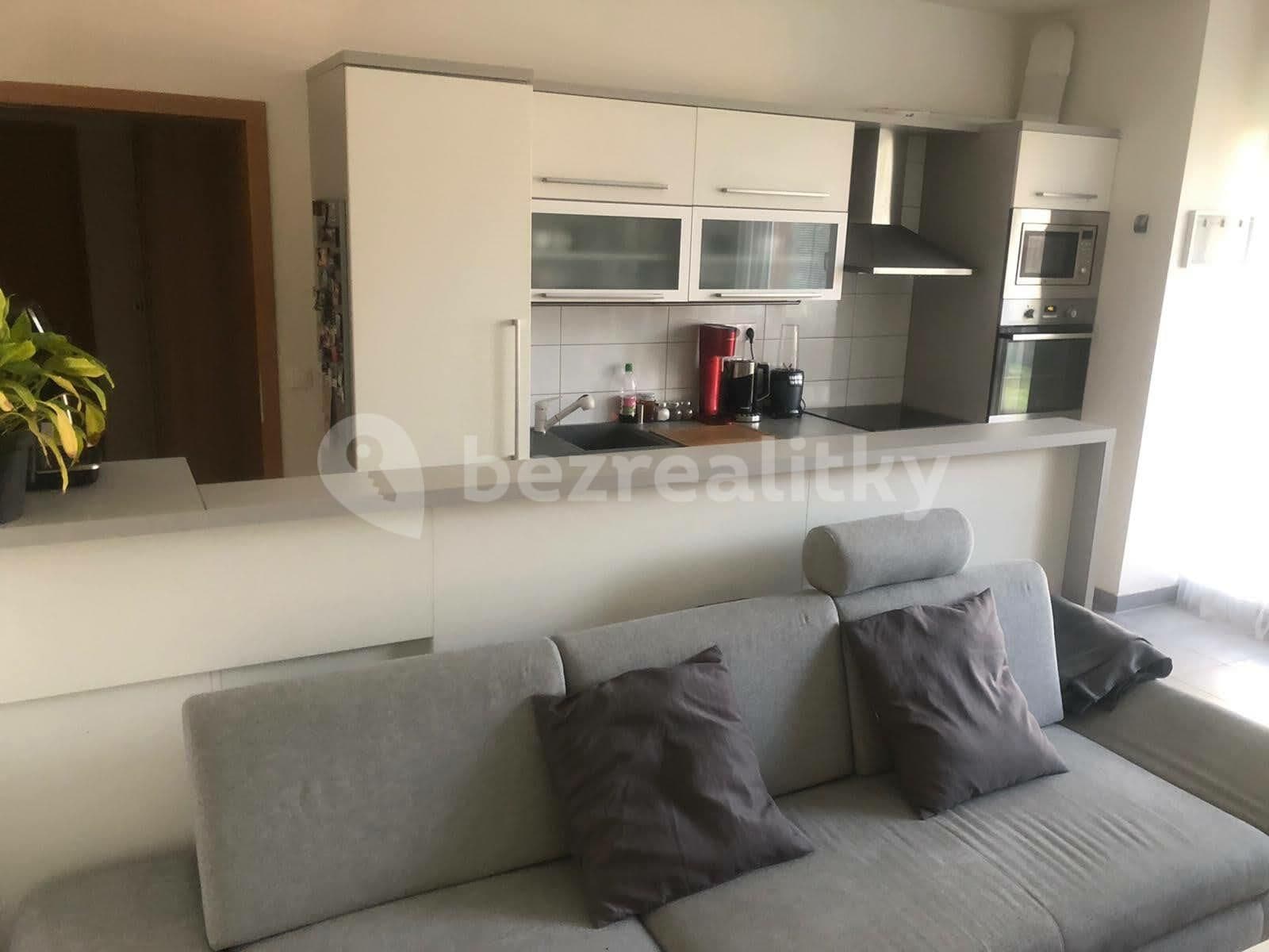 Pronájem bytu 2+kk 44 m², U Uhříněveské Obory, Praha, Praha Pronájem bytu 2+kk 44 m², U Uhříněveské Obory, Praha, Praha