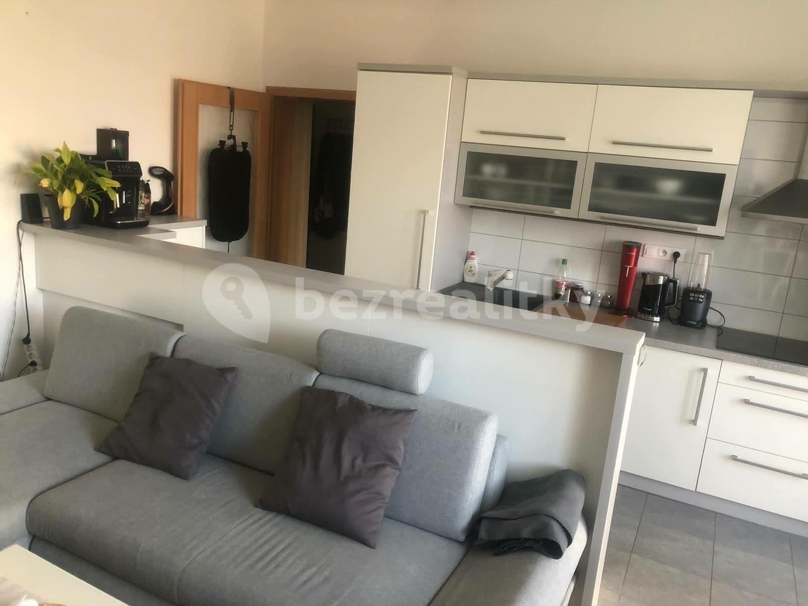 Pronájem bytu 2+kk 44 m², U Uhříněveské Obory, Praha, Praha Pronájem bytu 2+kk 44 m², U Uhříněveské Obory, Praha, Praha