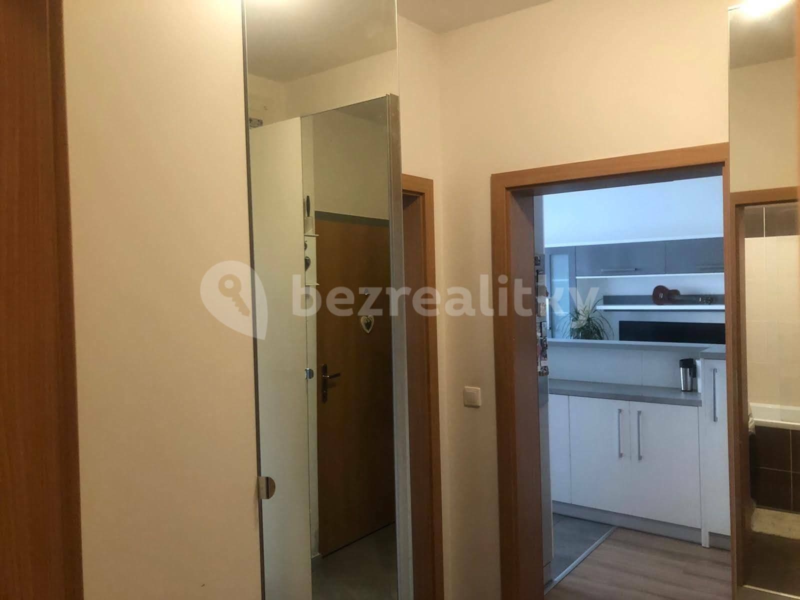 Pronájem bytu 2+kk 44 m², U Uhříněveské Obory, Praha, Praha Pronájem bytu 2+kk 44 m², U Uhříněveské Obory, Praha, Praha