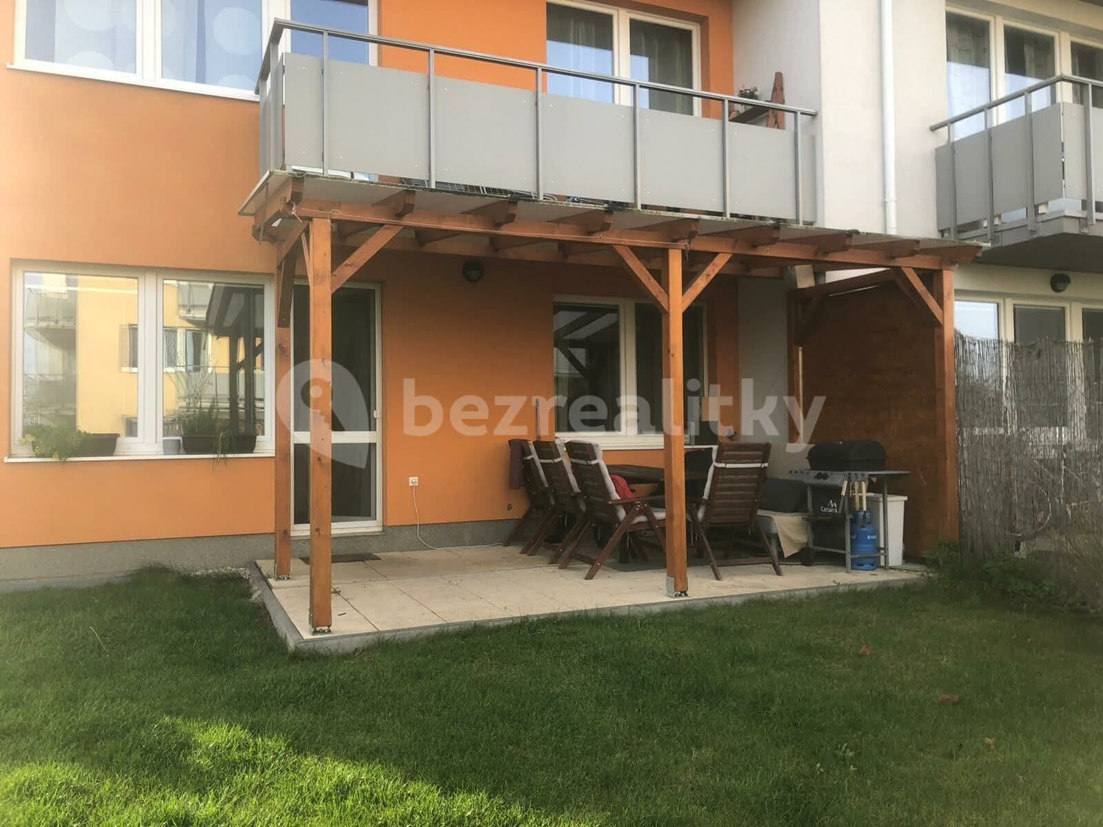 Pronájem bytu 2+kk 44 m², U Uhříněveské Obory, Praha, Praha Pronájem bytu 2+kk 44 m², U Uhříněveské Obory, Praha, Praha