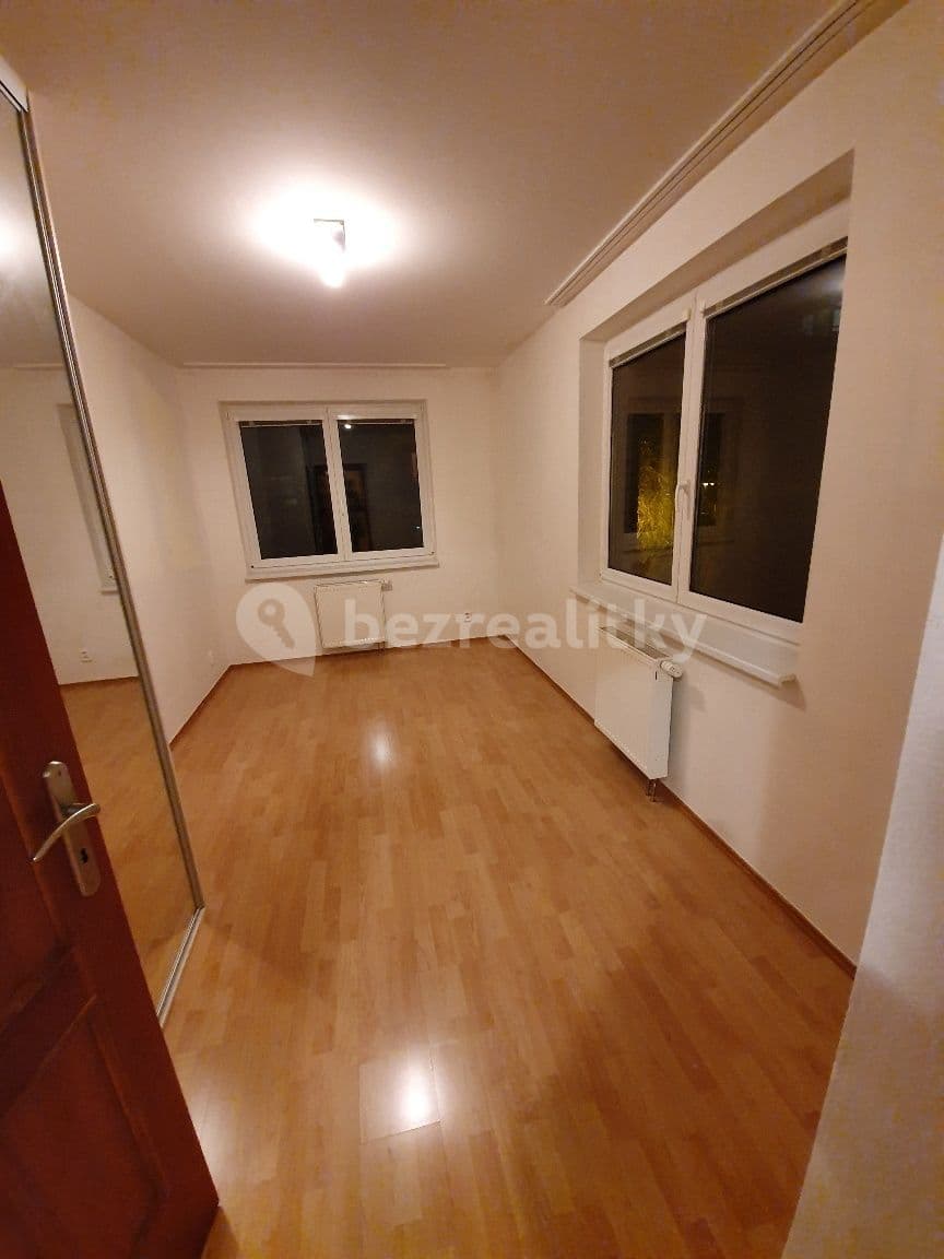 Pronájem bytu 3+kk 83 m², Za Sídlištěm, Dolní Břežany, Středočeský kraj Pronájem bytu 3+kk 83 m², Za Sídlištěm, Dolní Břežany, Středočeský kraj