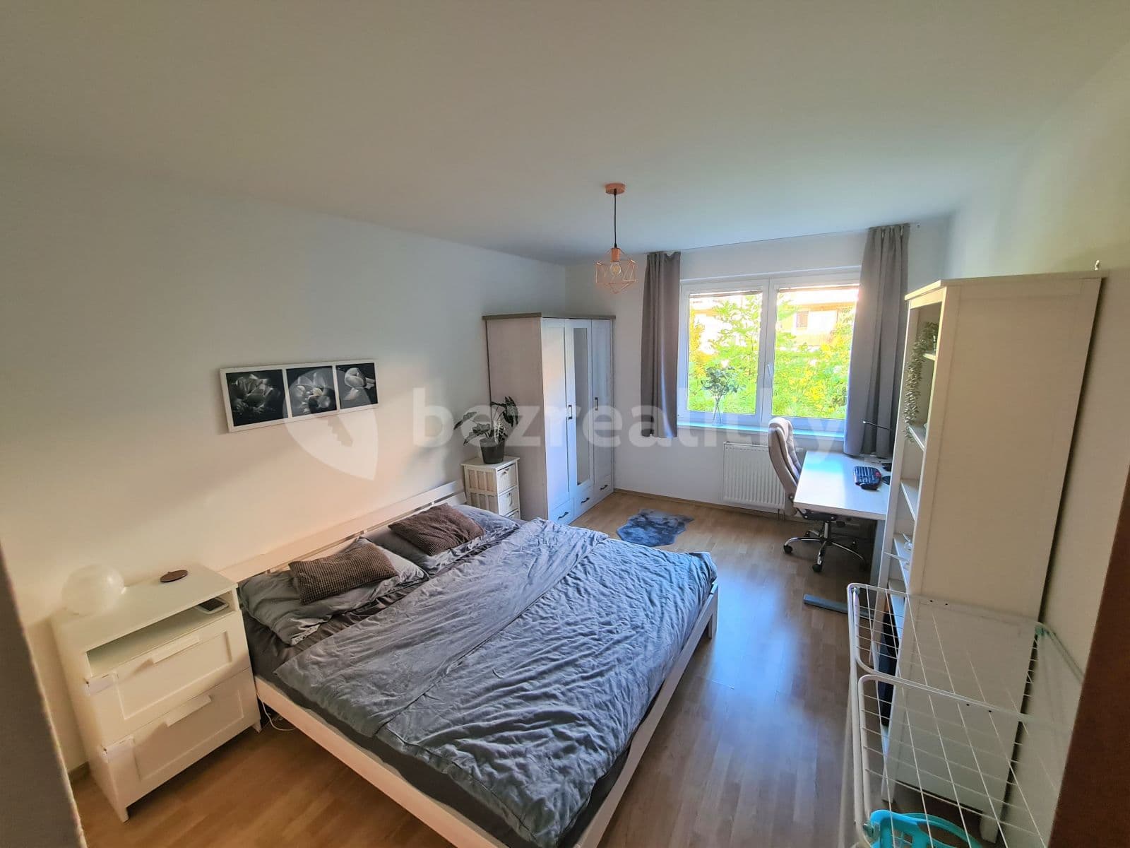 Pronájem bytu 3+kk 83 m², Za Sídlištěm, Dolní Břežany, Středočeský kraj Pronájem bytu 3+kk 83 m², Za Sídlištěm, Dolní Břežany, Středočeský kraj