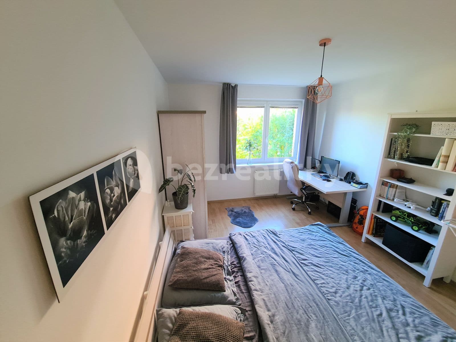 Pronájem bytu 3+kk 83 m², Za Sídlištěm, Dolní Břežany, Středočeský kraj Pronájem bytu 3+kk 83 m², Za Sídlištěm, Dolní Břežany, Středočeský kraj