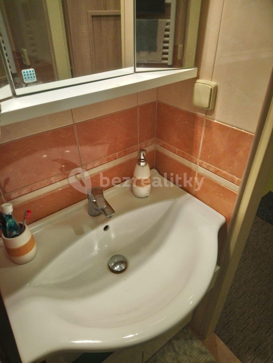 Pronájem bytu 2+1 65 m², Bezručova, Bílovec, Moravskoslezský kraj Pronájem bytu 2+1 65 m², Bezručova, Bílovec, Moravskoslezský kraj